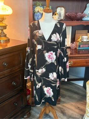 White House Black Market Black Floral V-Neck Bell Sleeve Mini Dress